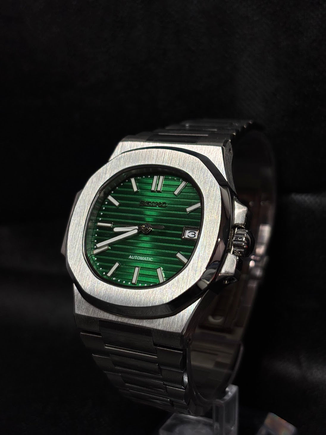 Nautilus Seiko Mod Green