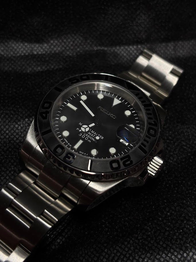 Submariner Silver with black benzel